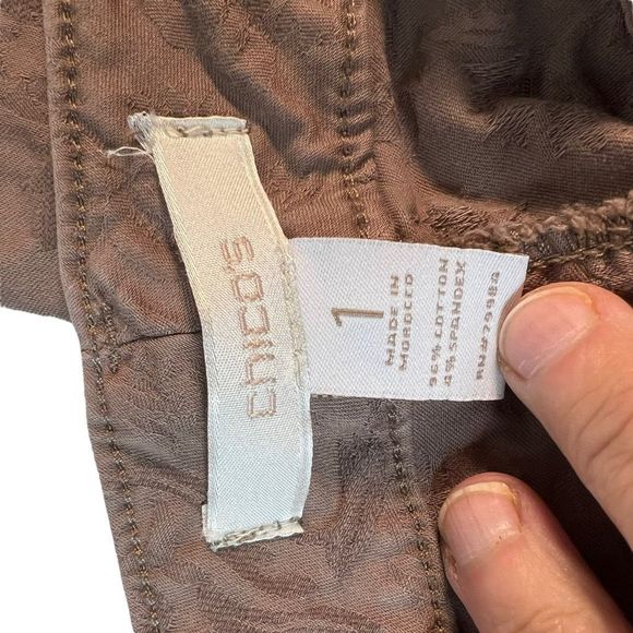 Chico’s Women’s Dark Taupe / Brown Muted Brocade Pants Chico’s Size 1 (8-10) - Picture 7 of 11